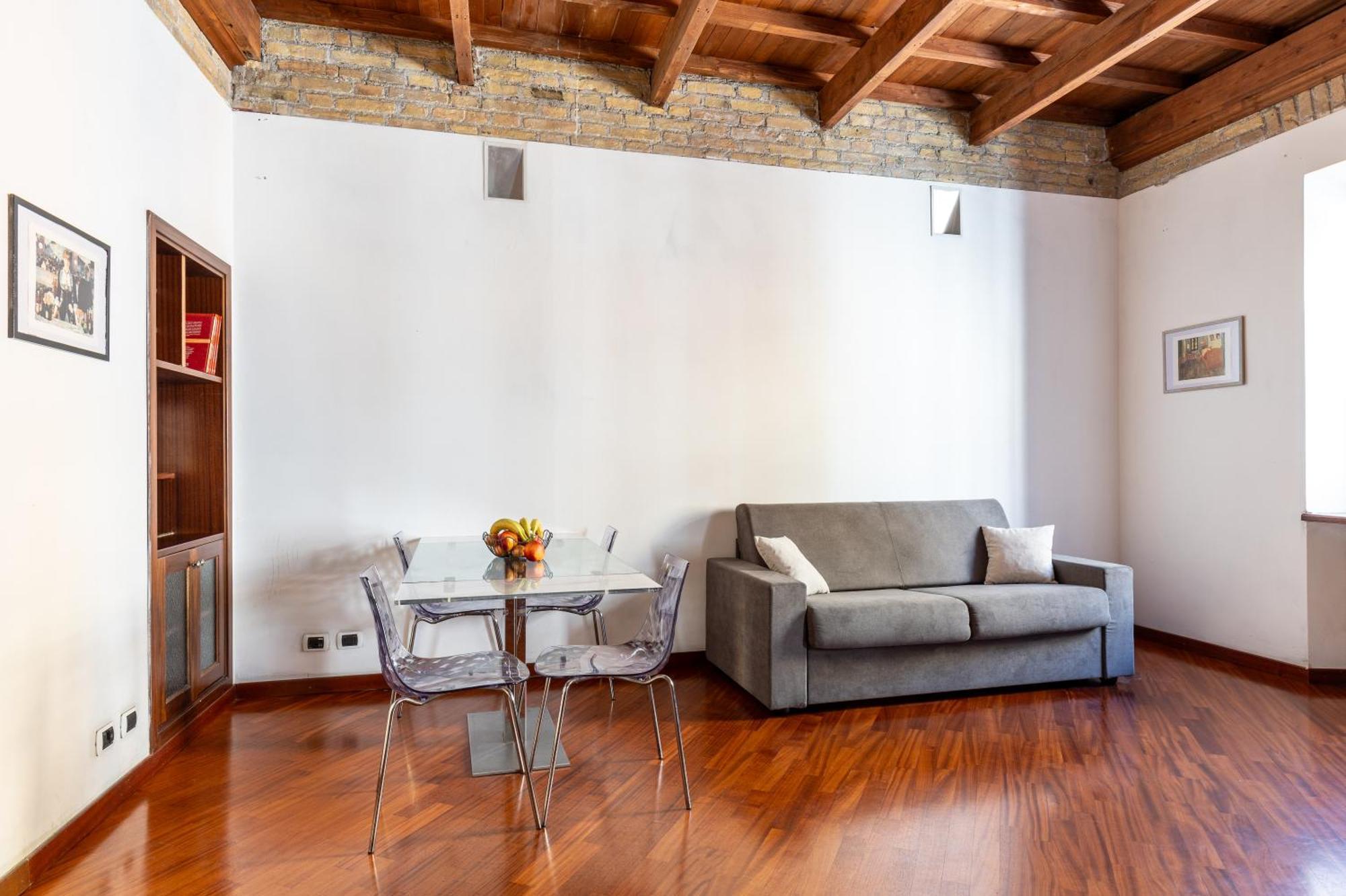 151 - Center Apartamento